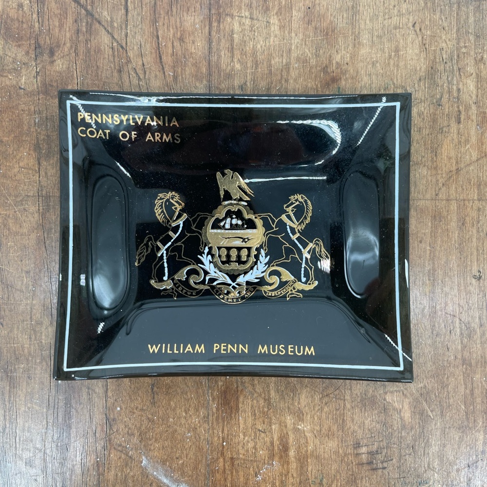 Pennsylvania Coat Of Arms William Penn Museum Smokey Gray Glass Tray